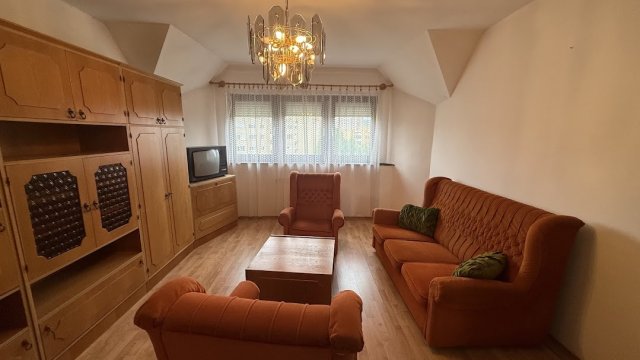 Kiadó téglalakás, albérlet, Szombathelyen 120 E Ft / hó