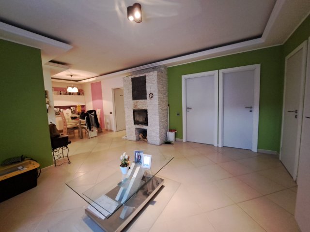 Eladó családi ház, Újdombrádon 22.9 M Ft, 3 szobás