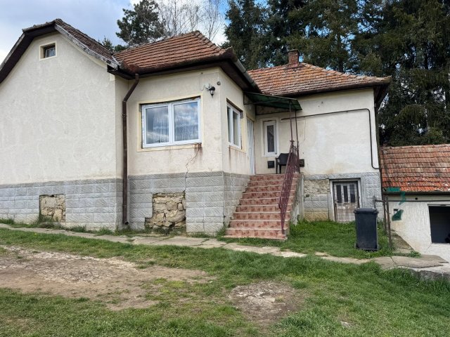 Eladó családi ház, Tarnaleleszen 15.4 M Ft, 2 szobás