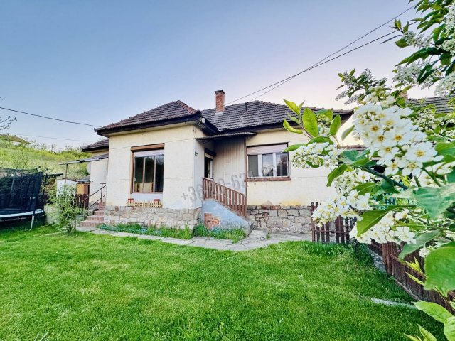 Eladó családi ház, Romhányon 34.99 M Ft, 3 szobás