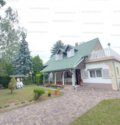 Eladó családi ház, Vonyarcvashegyen 77 M Ft, 6 szobás