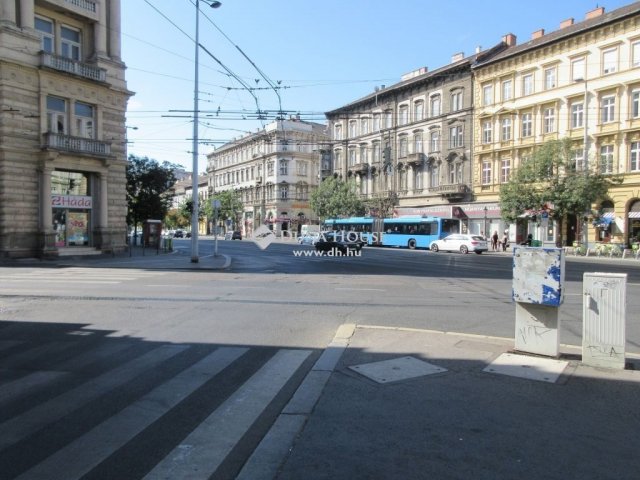 Eladó üzlethelyiség, Budapesten, V. kerületben 371.68 M Ft