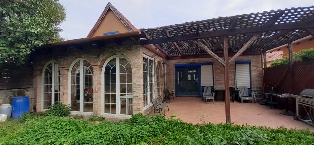 Eladó sorház, Budakeszin 244.9 M Ft, 8 szobás