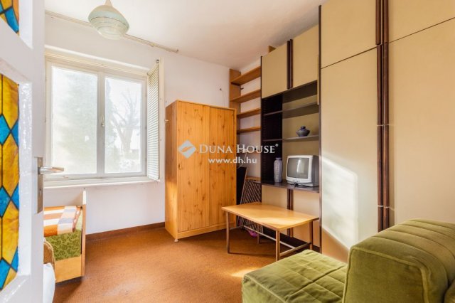 Eladó családi ház, Ürömön 17.9 M Ft, 2 szobás