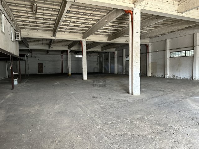 Kiadó ipari ingatlan, Szolnokon 648 E Ft / hó