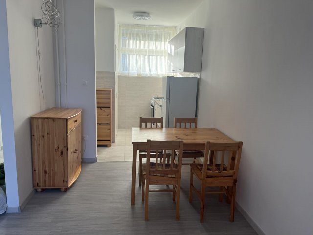 Kiadó téglalakás, albérlet, Kecskeméten 170 E Ft / hó