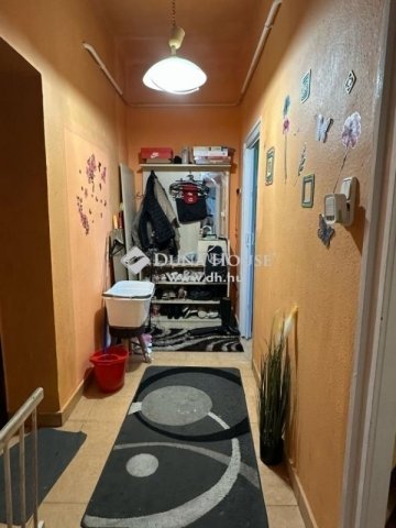 Eladó téglalakás, Budapesten, XXI. kerületben 44.5 M Ft