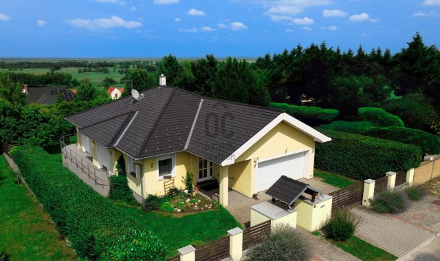 Eladó családi ház, Sopronban 132.9 M Ft, 4 szobás