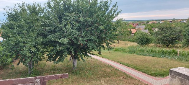 Eladó nyaraló, Etyeken 29.9 M Ft, 2 szobás / költözzbe.hu