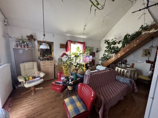 Eladó családi ház, Leányfaluban 89.9 M Ft, 2+3 szobás
