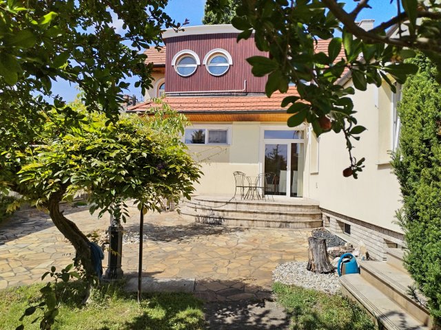 Eladó családi ház, Győrött 119 M Ft, 3+1 szobás
