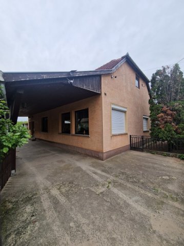 Eladó családi ház, Dabason 65 M Ft, 3 szobás
