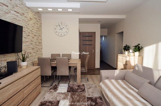 Kiadó téglalakás, albérlet, Nyíregyházán 180 E Ft / hó