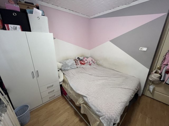 Eladó családi ház, Felsőpakonyban 83 M Ft, 4 szobás