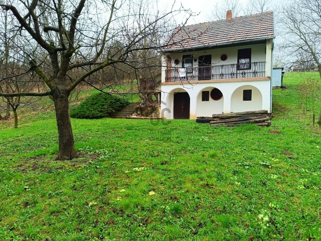 Eladó családi ház, Homokkomáromon 10.8 M Ft, 1 szobás
