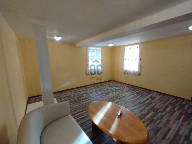 Eladó családi ház, Tiszaroffon 5.9 M Ft, 2 szobás