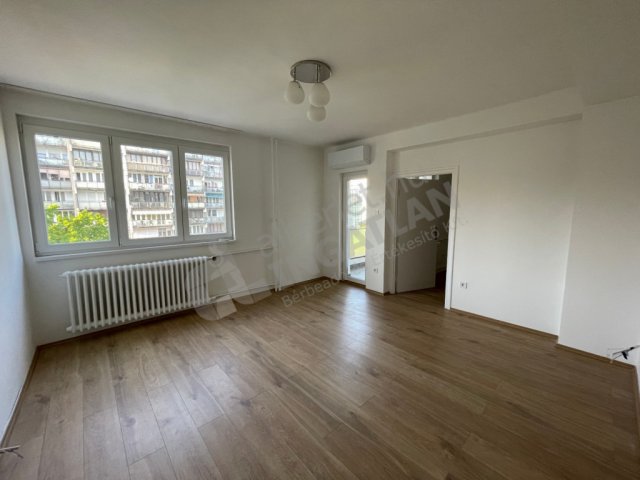 Kiadó téglalakás, albérlet, Budapesten, I. kerületben, 2 szobás