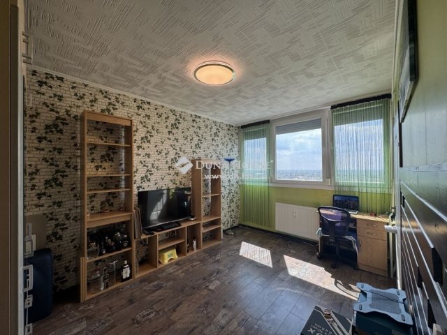 Eladó panellakás, Szentendrén 52.9 M Ft, 2 szobás