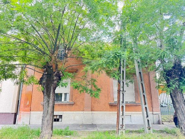 Eladó családi ház, Budapesten, IV. kerületben 89.9 M Ft