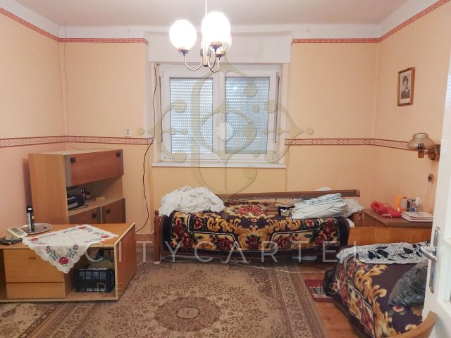Eladó családi ház, Dunaföldváron 22.6 M Ft, 3 szobás