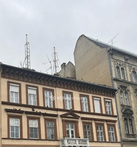 Eladó téglalakás, Budapesten, VII. kerületben 36.9 M Ft