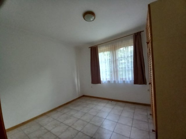 Eladó családi ház, Nagykovácsiban 189 M Ft, 6 szobás