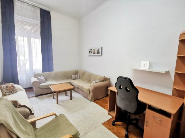 Eladó téglalakás, Budapesten, V. kerületben 97.9 M Ft, 2 szobás