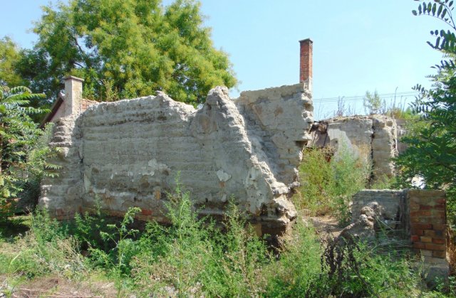 Eladó családi ház, Sárkeresztúron, Szabadság utcában 2.06 M Ft