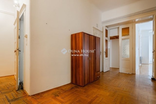Eladó téglalakás, Budapesten, IX. kerületben 130 M Ft, 5 szobás
