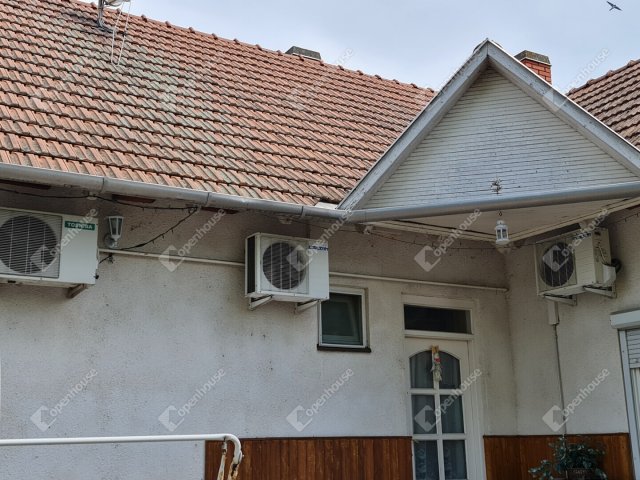Eladó családi ház, Algyőn 74.9 M Ft, 3 szobás