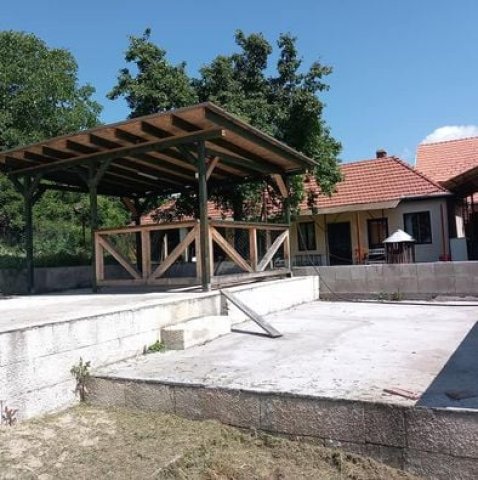 Eladó családi ház, Szuhán 31.5 M Ft, 3 szobás