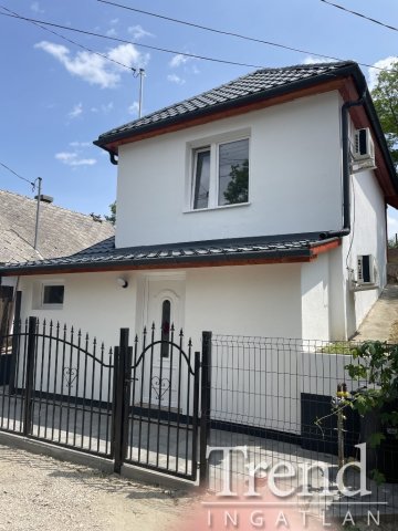 Eladó családi ház, Kulcson 42.5 M Ft, 1 szobás