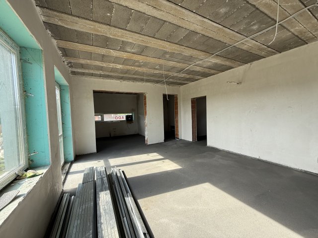 Eladó ikerház, Nyíregyházán 75 M Ft, 4 szobás