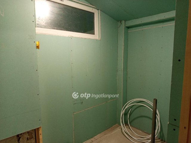 Eladó mezogazdasagi ingatlan, Szarvason 10.5 M Ft, 3 szobás