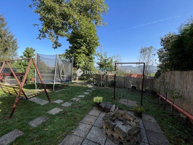 Eladó családi ház, Dorogon, Attila utcában 79.9 M Ft, 5 szobás