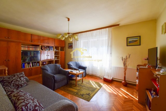 Eladó családi ház, Mogyorósbányán 39.9 M Ft, 3 szobás