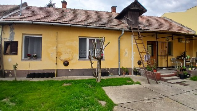 Eladó családi ház, Kecskeméten 33.5 M Ft, 3 szobás