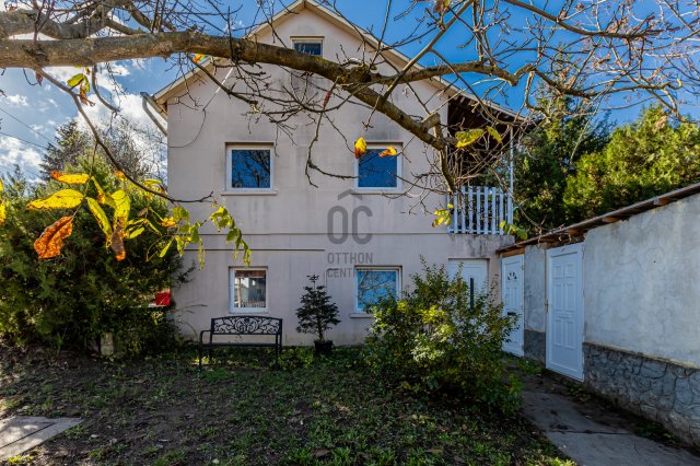 Eladó családi ház, Gödön 59.9 M Ft, 3 szobás