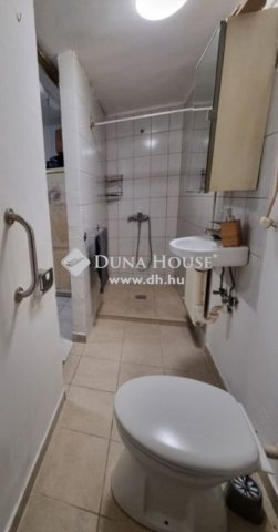 Eladó családi ház, Budapesten, XV. kerületben 89.7 M Ft