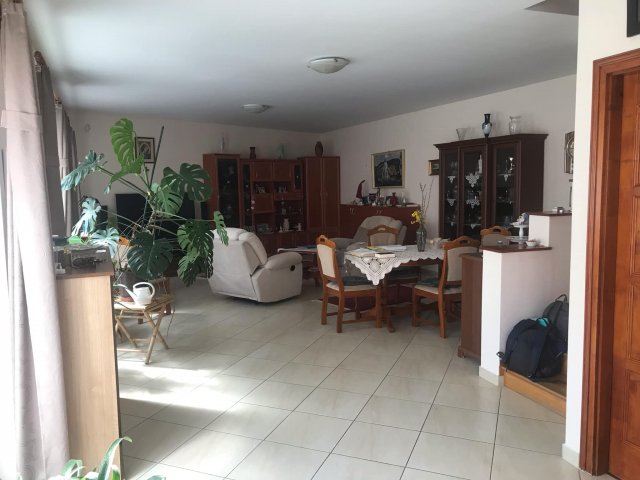 Eladó családi ház, Egerben 124.5 M Ft, 3 szobás