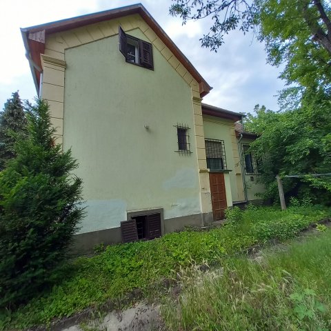 Eladó nyaraló, Fonyódon 115 M Ft, 8 szobás