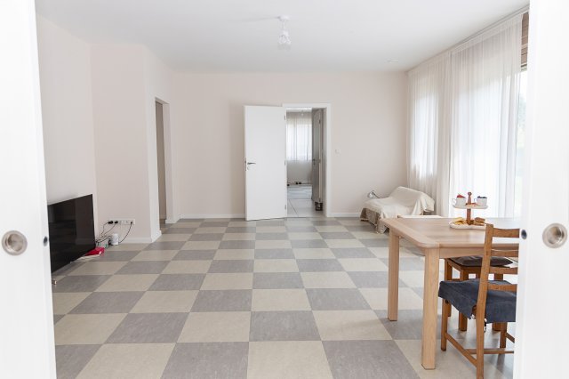 Eladó családi ház, Szentendrén 240 M Ft, 4 szobás