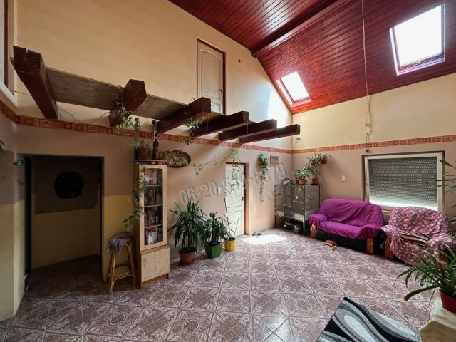 Eladó családi ház, Pusztahencsen 29.49 M Ft, 5 szobás