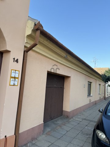 Eladó családi ház, Mohácson 41.9 M Ft, 3 szobás