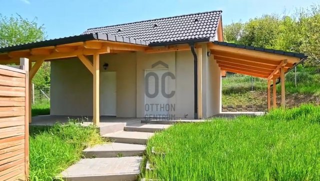 Eladó mezogazdasagi ingatlan, Szekszárdon 24.5 M Ft, 1 szobás