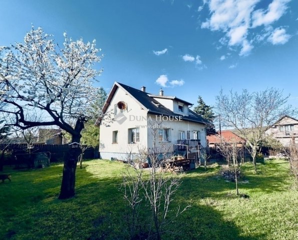 Eladó családi ház, Fóton 154 M Ft, 7 szobás