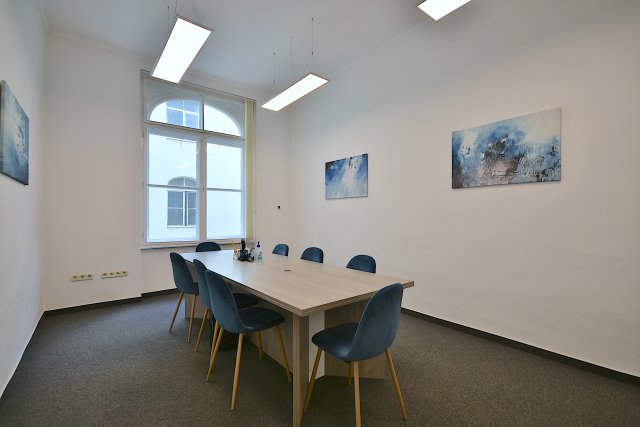 Kiadó iroda, Budapesten, V. kerületben 350 E Ft / hó