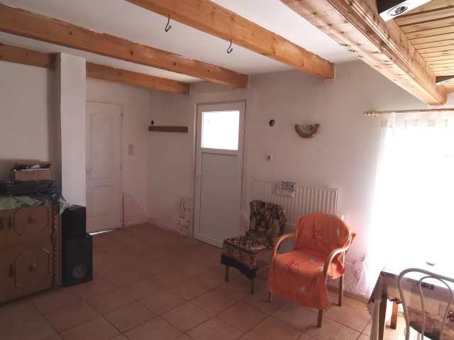 Eladó családi ház, Jászberényben 16.9 M Ft, 3 szobás