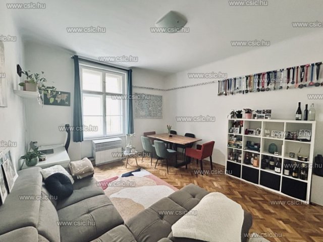 Eladó téglalakás, Budapesten, II. kerületben 70 M Ft, 2 szobás