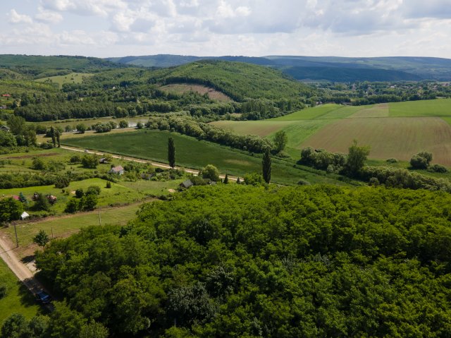 Eladó telek, Kisecseten 4.5 M Ft / költözzbe.hu